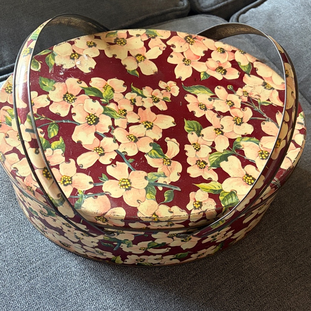 Floral Oval Tin Box with Pink Dogwood Pattern